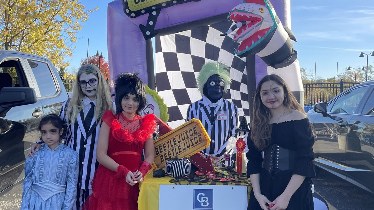 Mundelein's Boo Bash Trunk or Treat